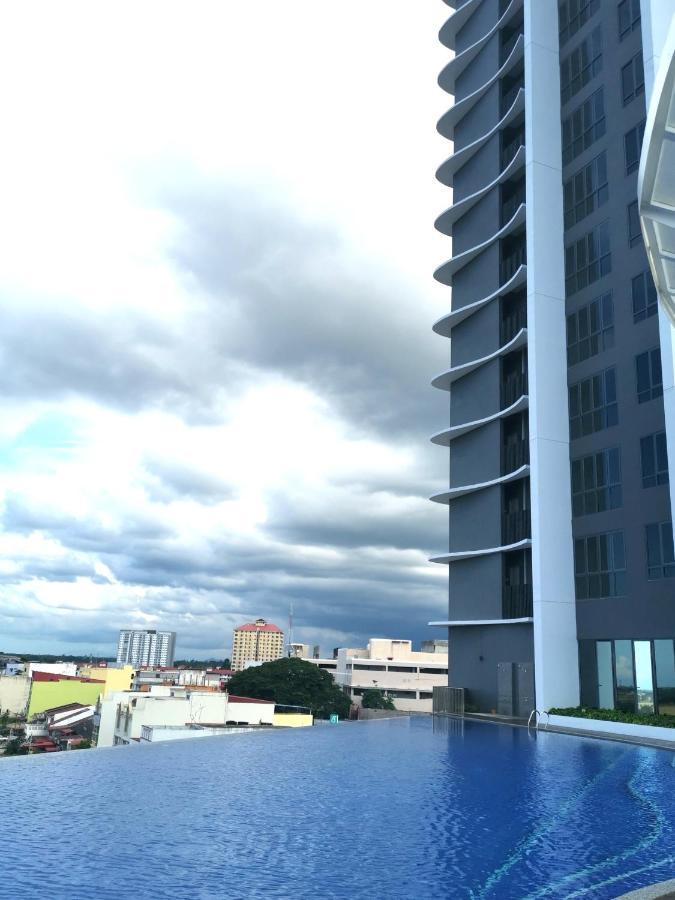 Troika Residence Kota Bharu @ Eternity Live-1B4Pax Esterno foto